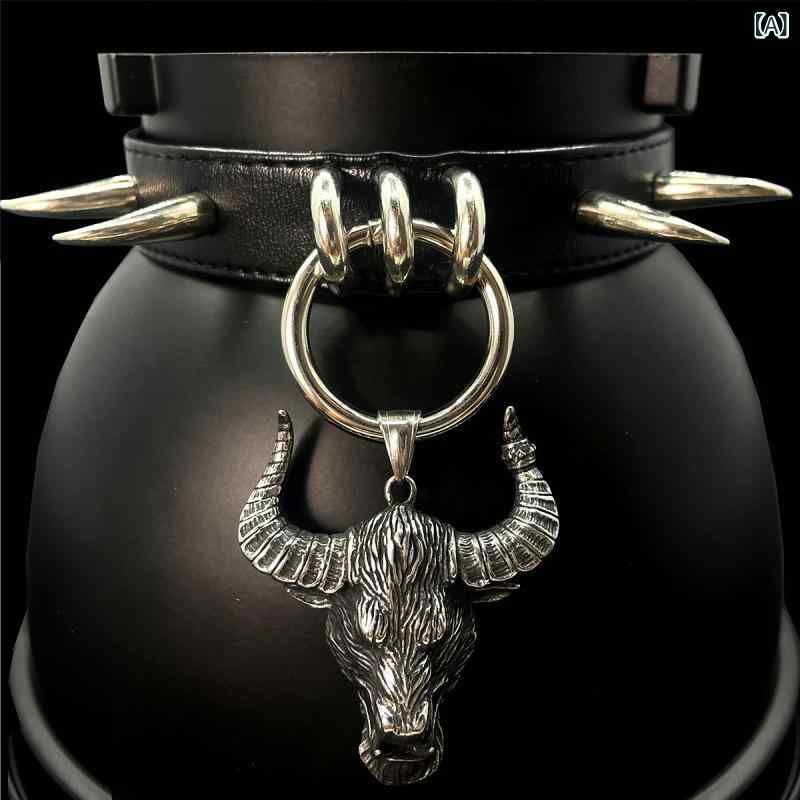 ・素材: PU・デザイン: ジオメトリック、牛頭モチーフ、ベルモチーフ・スタイル: オリジナルデザイン・ペンダント素材: 合金・重量: 約210g・レイヤード: あり・長さ: 41cm-50cm・対象: ユニセックス・種類: チョーカー・チェーンの種類: スネークチェーン・テーマ: 自然
