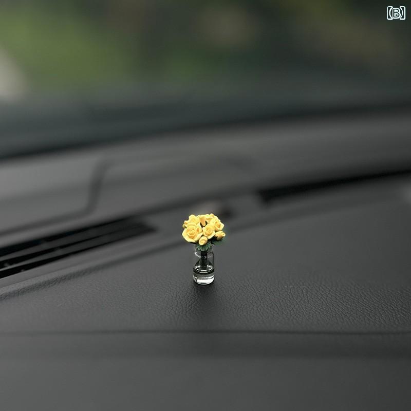 narukiの車内飾り 女性用 ミニ バラ 花 瓶 かわいい インテリア アクセサリー 車中控台 窓飾り 個性 飾り物 瓶子 赤 ピンク 黄色 バラ 癒し 現代 デザイン 車載 飾り 送り物｜アングル2