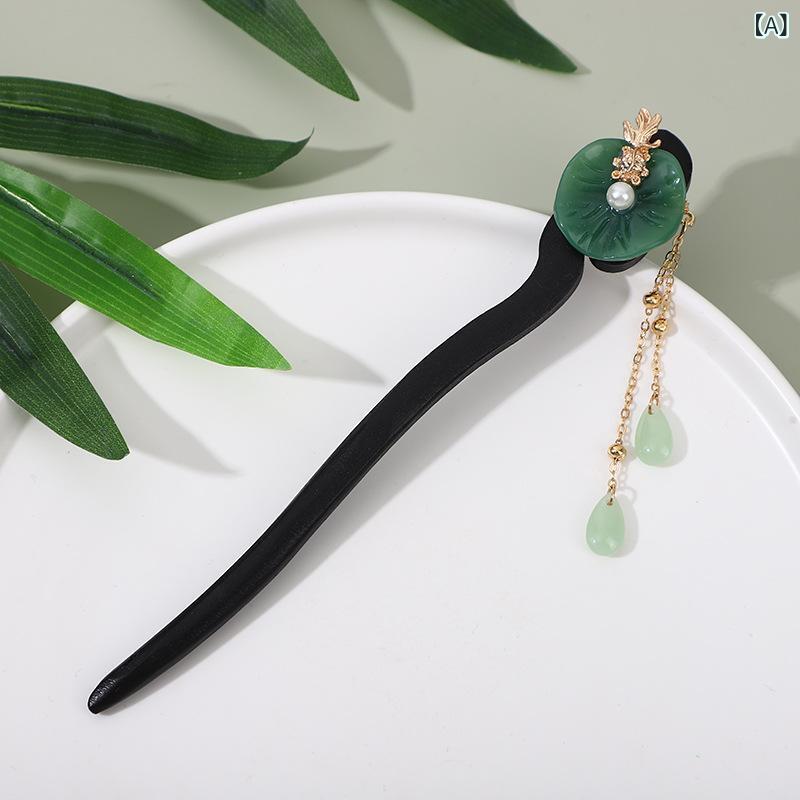 ・カテゴリ: 頭飾・スタイル: 中国風・素材: 合金・: 花卉・加工方法: 電鍍・カラー展開: 風定池蓮香【木簪】、風定池蓮香【U钗】、風定池蓮香【小簪】、魚戲蓮葉間、蓮葉何田田