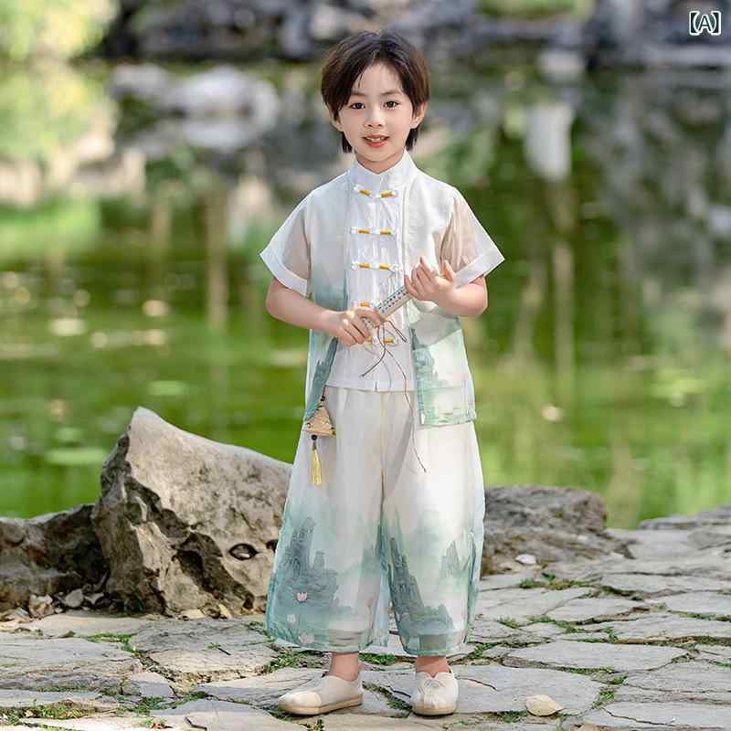 ・カテゴリ: 子供用民族衣装・スタイル: チャイナ風・柄: 抽象、水墨山水画・セット内容: セットアップ・生地の特徴: 柔軟加工・主な素材: ポリエステル 90%・生地名: シフォン・生地の厚さ: 薄手・安全基準: B類・対象性別: ユニセックス・カラー展開: 1810水墨山水画男児モデル、1810水墨山水画女児モデル、1811瓊楼翠影男児モデル、1811瓊楼翠影女児チャイナドレスモデル、1817彩韻童華男児モデル、1817彩韻童華女児モデル、1812山亭絵影男児モデル、1812山亭絵影女児モデル、1813青山翠竹男児モデル、1813青山翠竹女児モデル、1809淡黄山水男児モデル、1809淡黄山水女児モデル・サイズ展開: 90cm、100cm、110cm、120cm、130cm、140cm、150cm、160cm、170cm、180cm・対象年齢: 3歳〜8歳（身長100cm〜140cm）