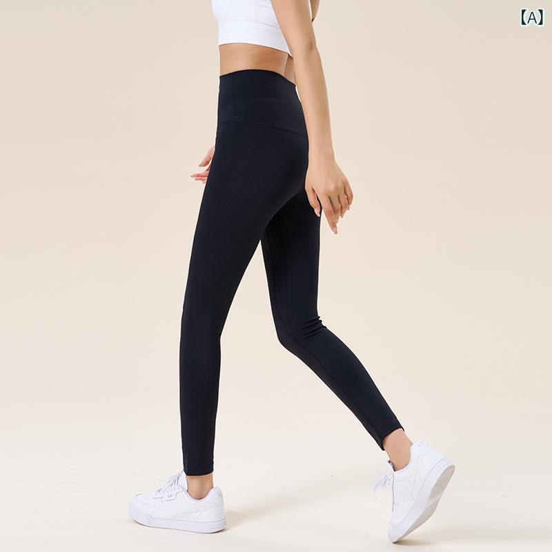 ・用途: ランニング、フィットネス、ヨガ ・性別: 女性 ・素材: ナイロン92%、スパンデックス8% ・利用シーン: ランニング、フィットネス、サイクリング、エクストリームスポーツ ・カラー: ブラック ・サイズ展開: S、M、L