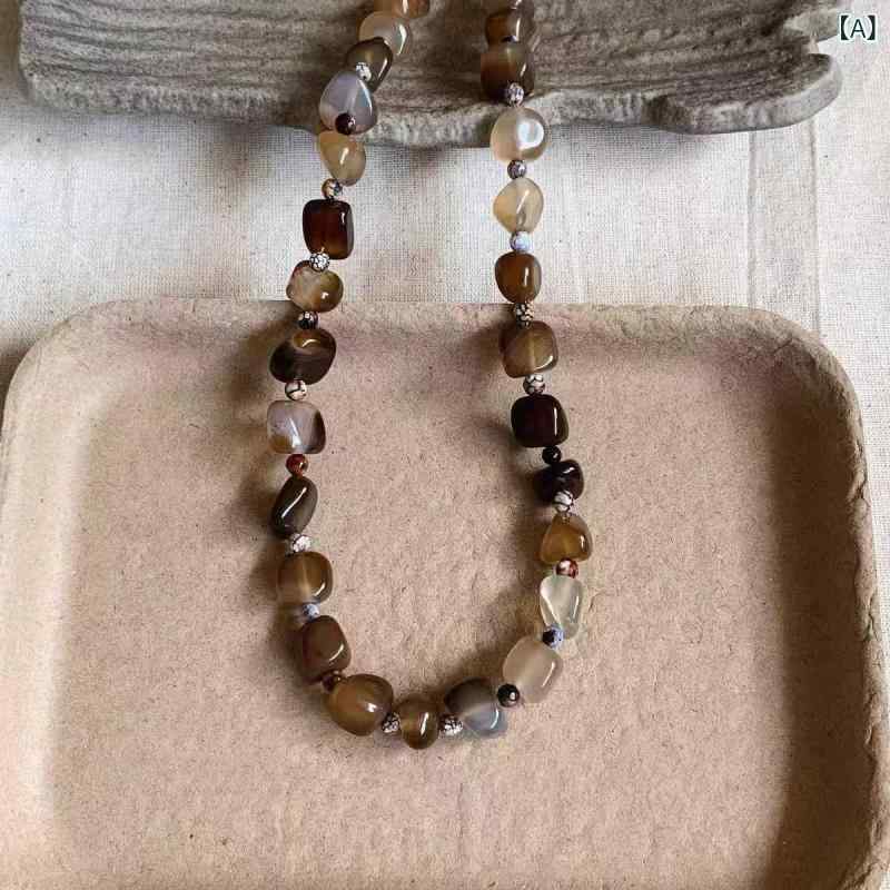 ・カテゴリ: ネックレス・主な素材: メノウ・加工工程: ハンドメイド・デザイン: U字型、幾何学型・チェーンのデザイン: 標準チェーン・重ね付け: 非対応・周囲: 41cm-50cm・カラー展開: メノウ・デザイン要素: ドレープ、スクエア・スタイル: シンプル・スタイル分類: 通勤ファッション・対象: ユニセックス
