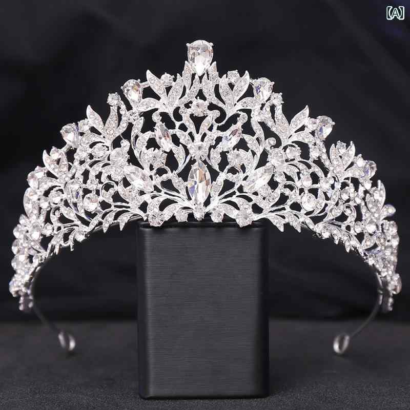 カチューシャ レディース ティアラ ヘアアクセサリー キラキラ 水鑽 ジルコニア 王冠 髪飾り ヘッドドレス ブライダル ウェディング 結婚式 二次会 パーティー 発表会 高級感 バロック風 クラシック レトロ 豪華 ゴージャス