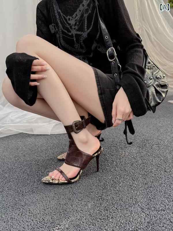 ・カラー展開: 棕色、黒色・サイズ展開: 35、36、37、38、39、40、41、42・アッパー素材: マイクロファイバー・カテゴリ: ワンストラップサンダル・つま先形状: ポインテッドトゥ・スタイル: 通勤風・ソール素材: ゴム・インソール素材: マイクロファイバー・履き方: バックル・ヒール高: 高ヒール（6-8cm）・ヒール形状: ピンヒール