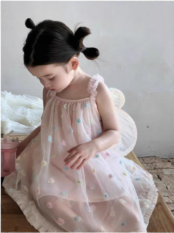 ・カテゴリ: 子供用ワンピース・スタイル: キャミソールタイプ、プリンセスドレス・主な素材: ポリエステル・裏地素材: 綿・素材の特徴: ソフト加工・性別: 女児・対象年齢: 3〜8歳・カラー展開: ピンク・サイズ展開: 80cm、90cm、100cm、110cm、130cm