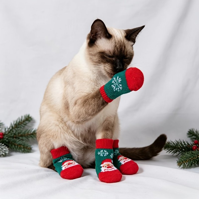 靴下 滑り止め付き ペット用 クリスマス サンタソックス 4点セット 小型犬・猫用 ニット編み 傷防止 室内用シューズカバー 滑り止めソール付き 床用 ホリデー 犬・猫向け