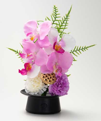 LEDライト胡蝶蘭 仏花 (日本製 お供えお彼岸 お供え 花 お彼岸 花 お彼岸 花 法事プリザーブドフラワー 仏花 花器付き)