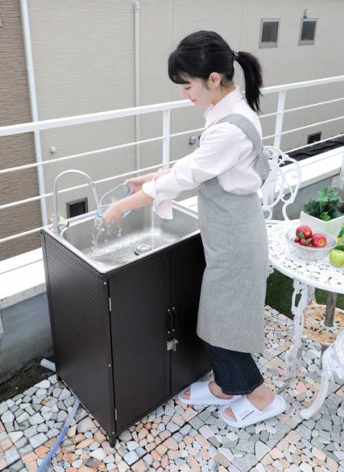 アルミ収納庫付きステンレス流し台 (ガーデンシンク 蛇口付き 作業 汚れもの洗い エクステリア ガーデニング 洗い物 洗い場 ステンレス製 小型 工事不要 簡易 応急 流し コンパクト 簡単設置 軽量 深型シンク キッチン 水回り 簡易シンク BBQ アウトドア)