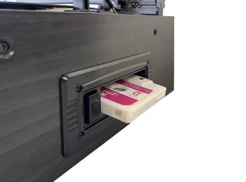 昭和レトロ簡単コンパクトレコードプレーヤー (レコードプレーヤー カセットデッキ ラジオ カセットレコーダー 再生 AM/FM ワイドFM)