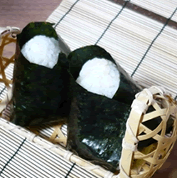 【山城屋焼海苔30枚】〜美味しさはそのまま　おむすびやお寿司にもご利用いただけます30枚たっぷり入って大変お買い得 2