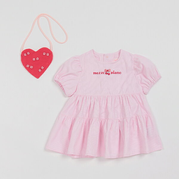 メゾピアノ(mezzo piano)【人気商品再入荷】【直営店で取り扱い無し】ハートポシェットつき　半袖ティアードチュニックのサムネイル