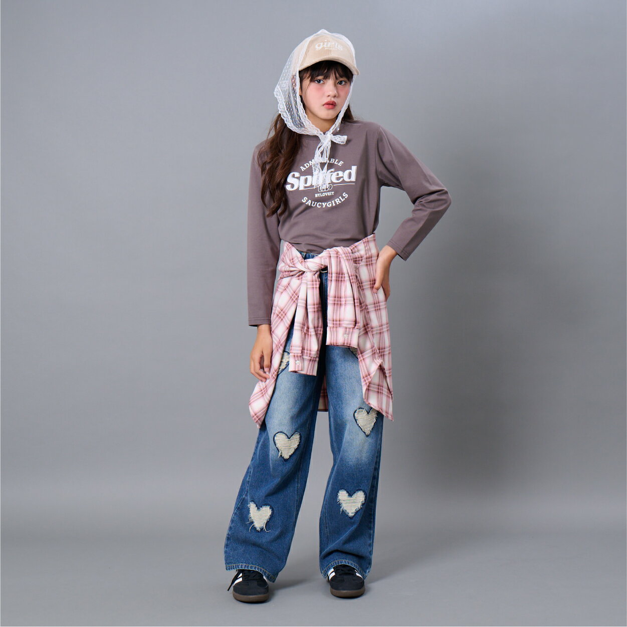 バイ ラビット(by LOVEiT)長袖ロゴTシャツのサムネイル