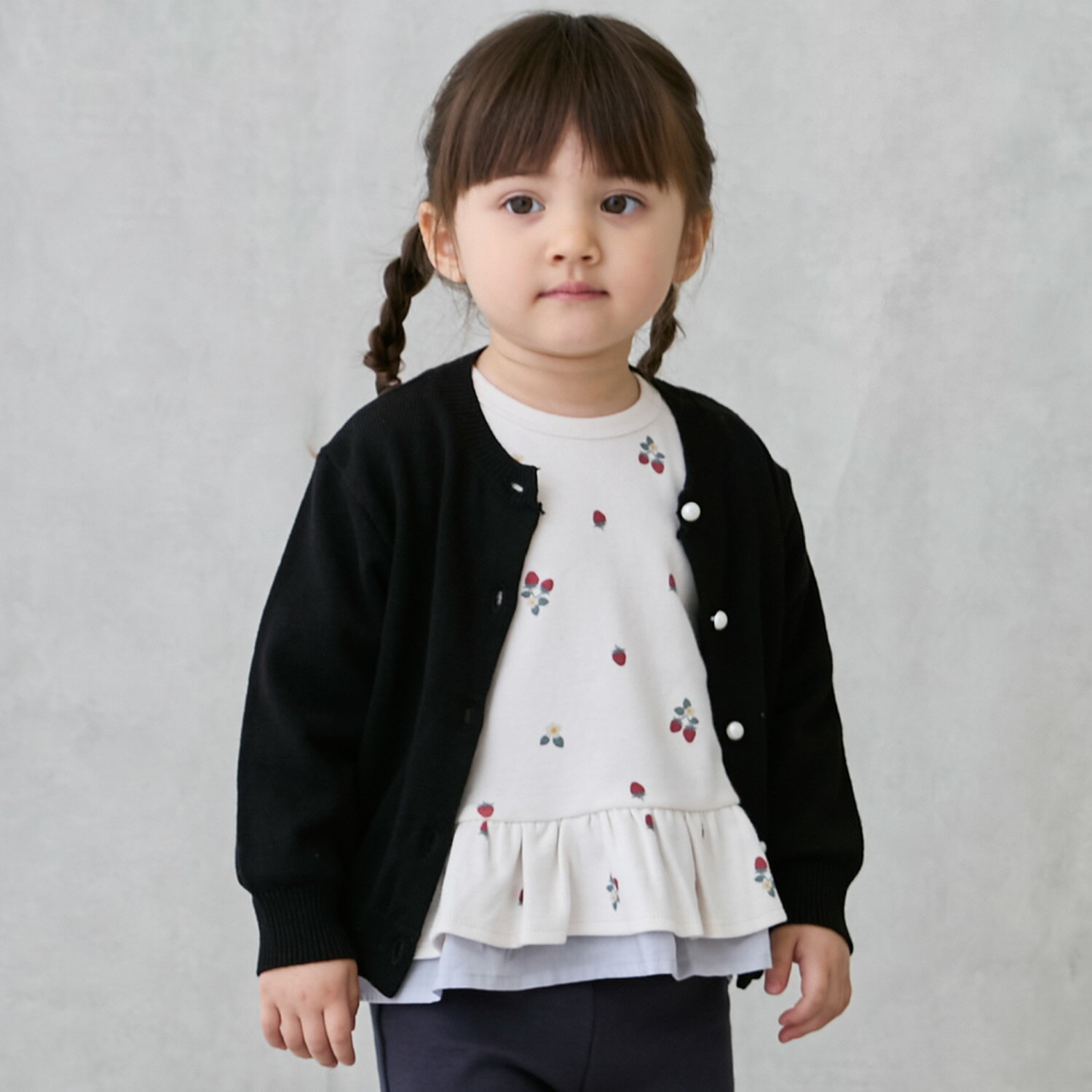 プティマイン(petit main)【リンク】パールボタンニットカーディガンのサムネイル