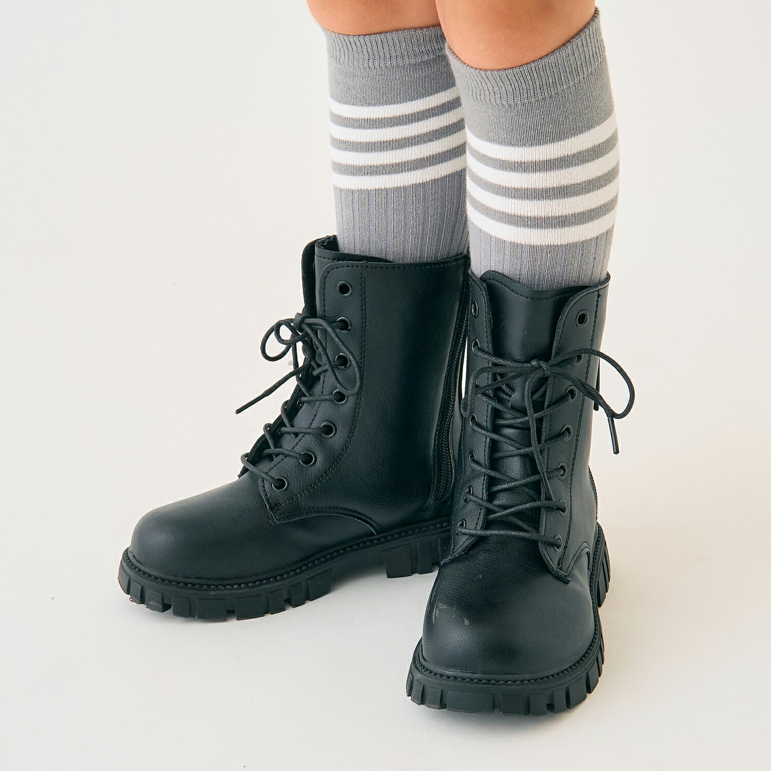 ミニマル(MINIMAL)編み上げブーツのサムネイル