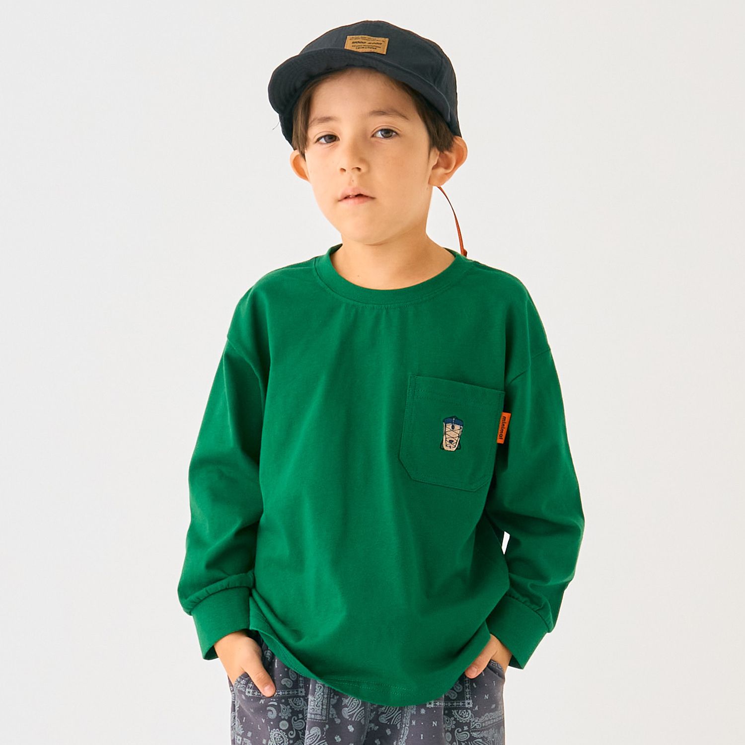 ミニマル(MINIMAL)【防汚加工】アウトドアポケット刺しゅうロンTのサムネイル