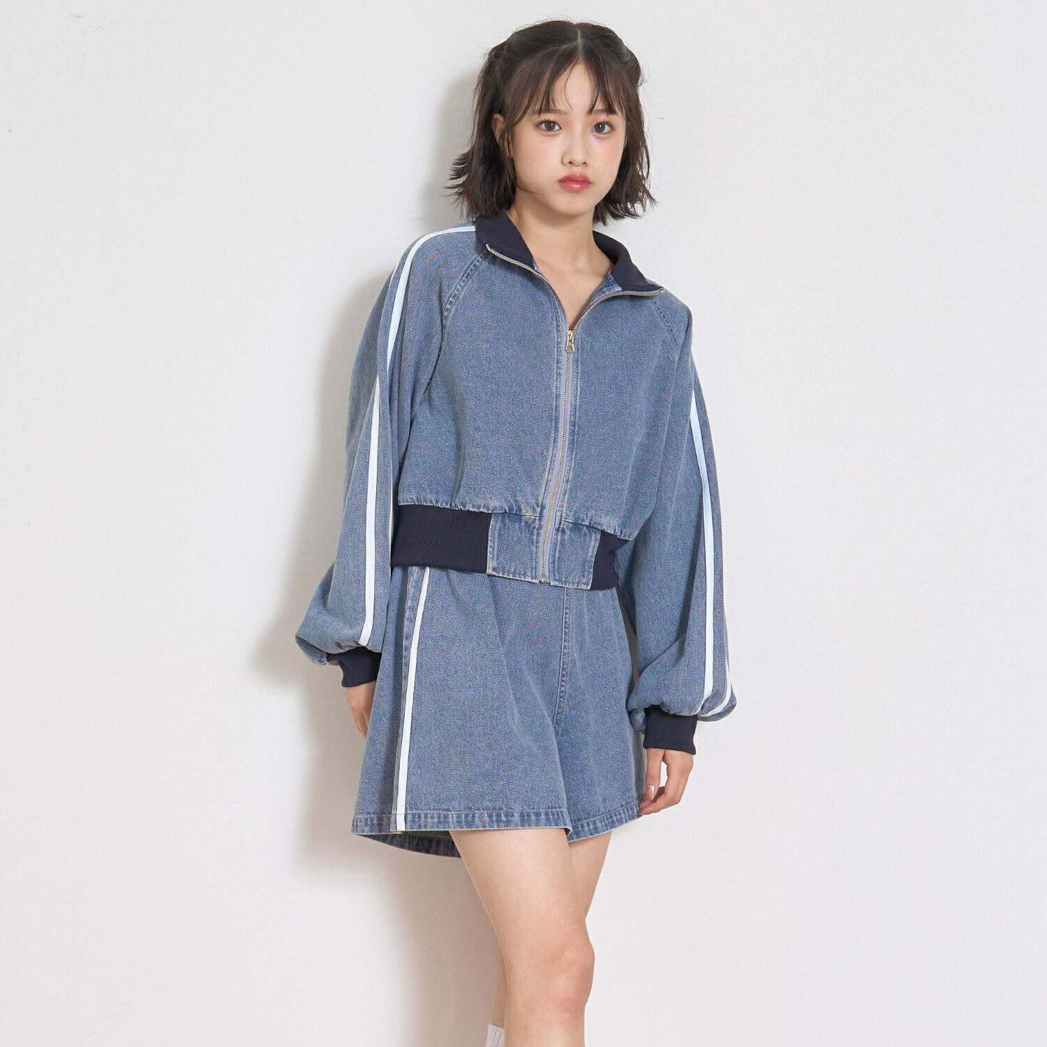 ラブトキシック(Lovetoxic)デニムZIP SETUPのサムネイル