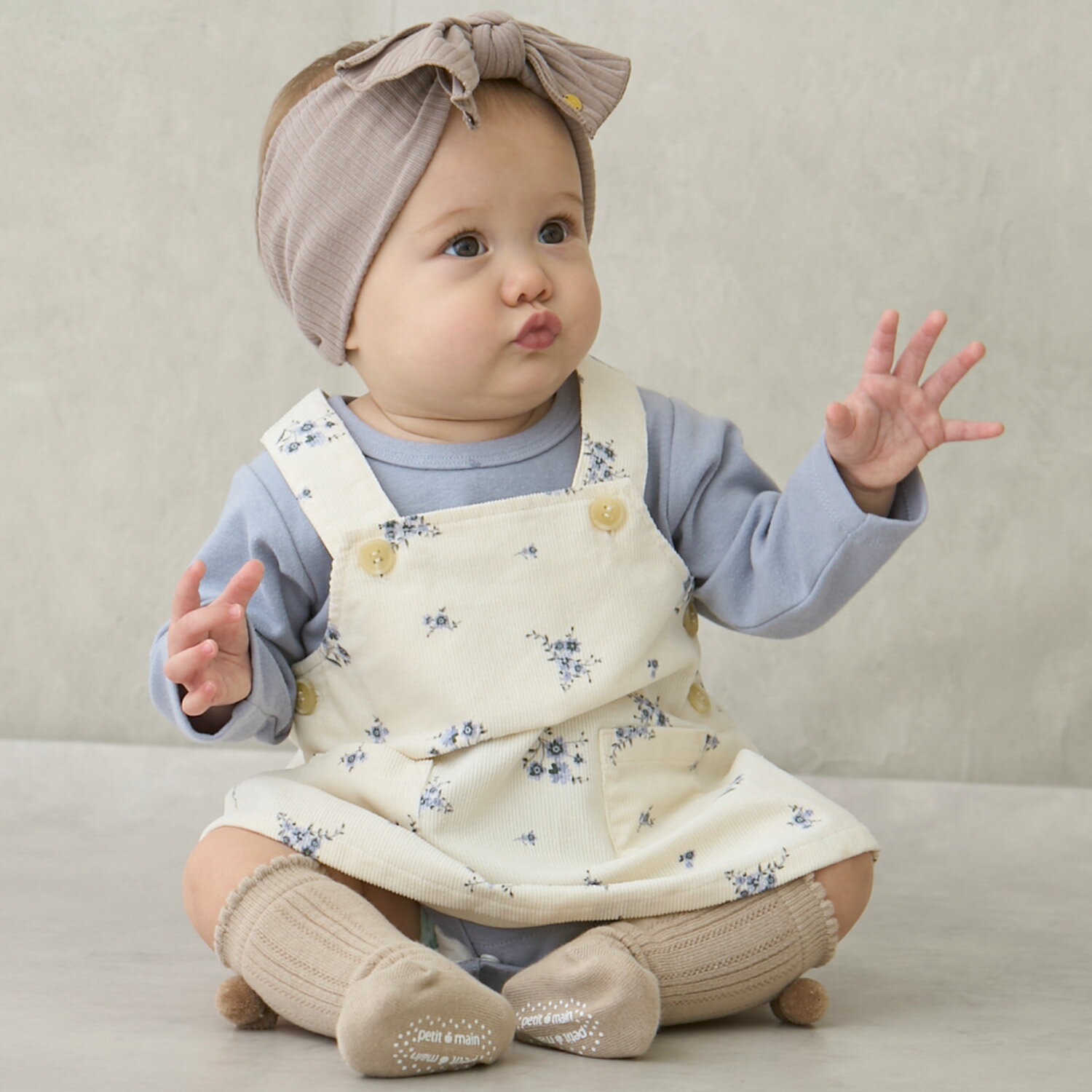 プティマイン(petit main)【リンク】花柄ジャンスカセットアップ