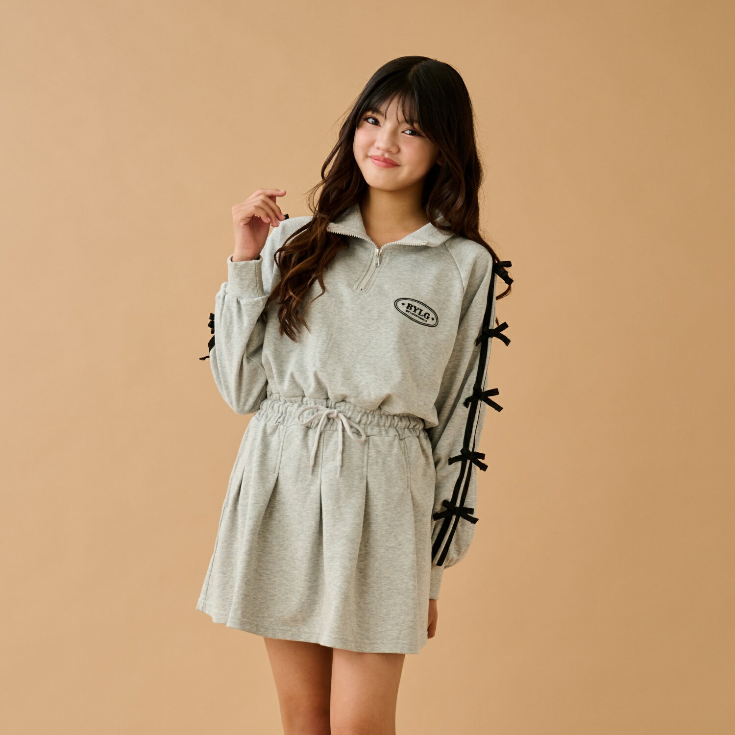 バイ ラビット(by LOVEiT)袖リボンワンピースのサムネイル