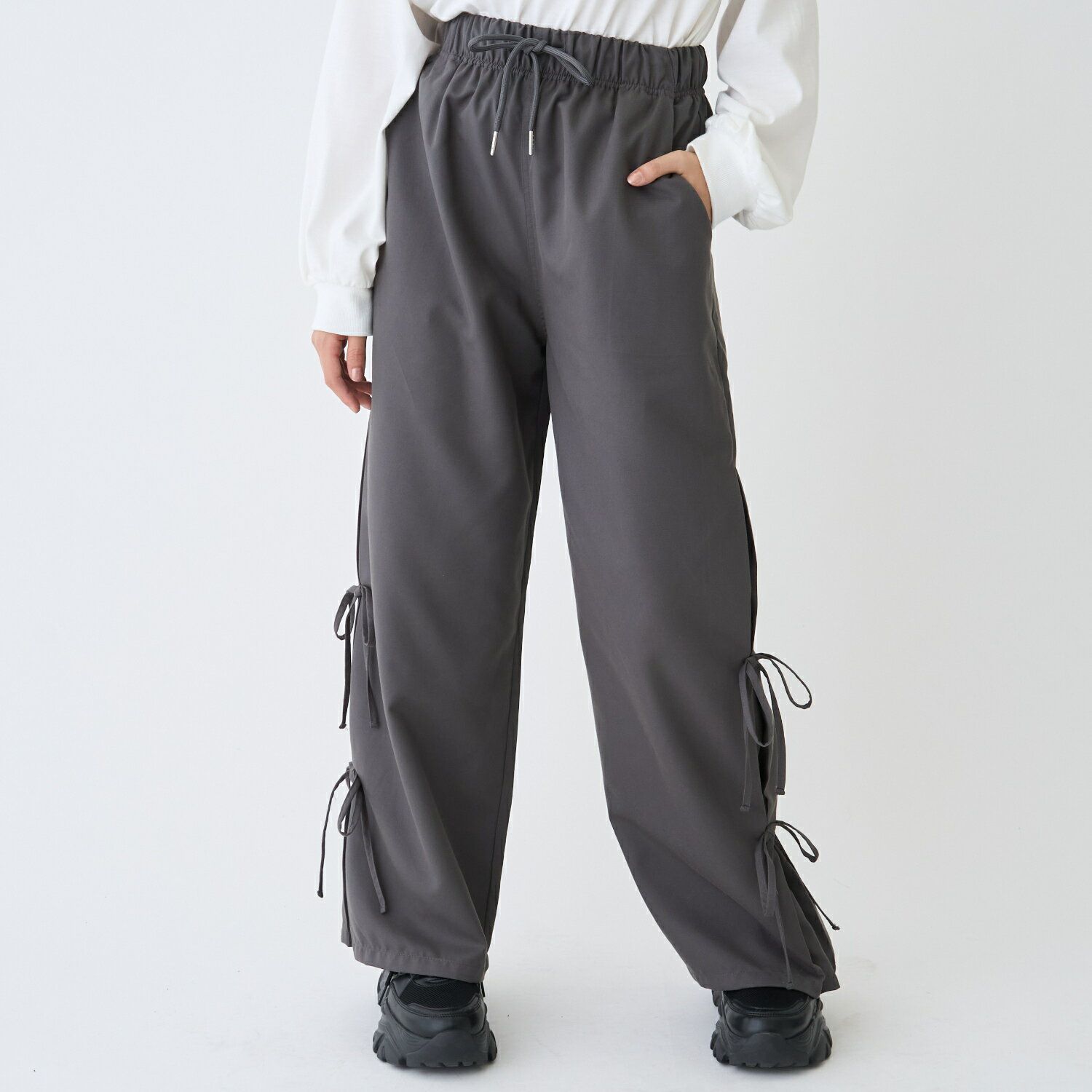 ラブトキシック(Lovetoxic)【吸水速乾】スリットリボンパンツのサムネイル