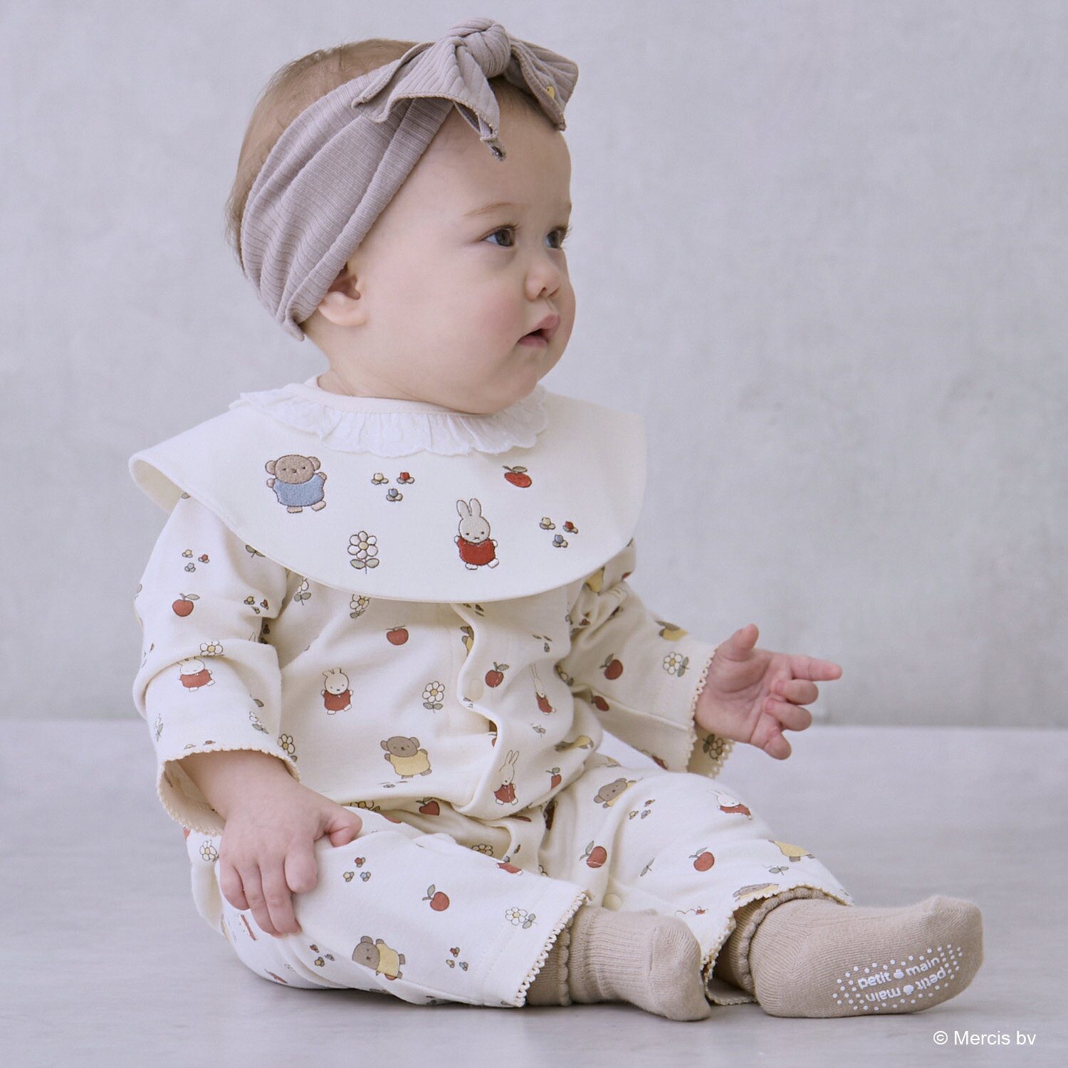 プティマイン(petit main)【dick bruna】刺しゅうスタイ 2