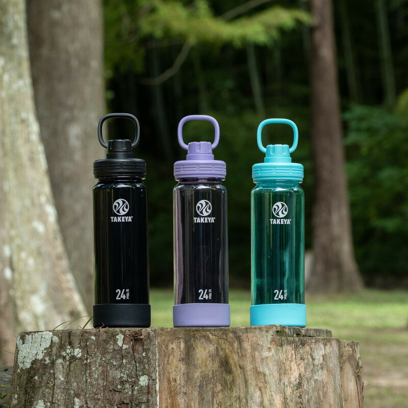 NASLUCK DIRECTのDURABLE BOTTLE デュラブルボトル 直飲み 常温 保冷ボトル 700ml 割れにくい 軽量 透明 トライタン樹脂製 キャリーハンドル シリコーンバンパー付き TAKEYA タケヤ｜アングル2