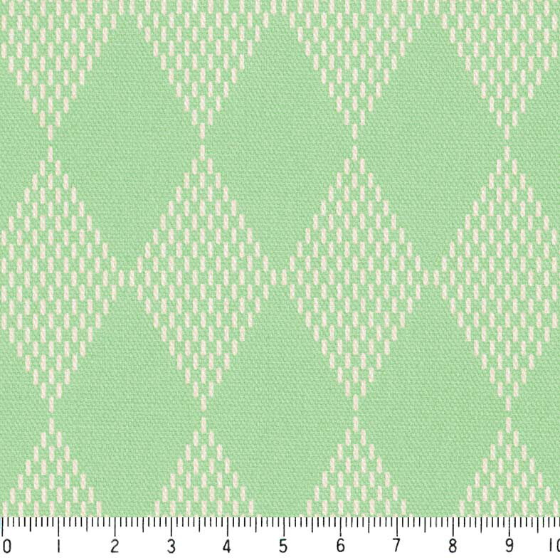 ダイヤ柄 7869-20 パステルグリーン 菱形模様のハーリキンチェック ピエロの市松模様 緑 グリーン パステルカラー かわいい 10cm単位 やや厚手 生成りオックス生地 綿100％ 110cm 布　クッション エプロン バッグ カルトナージュ生地 手芸 手作り生地 付属 用途 商用利用可