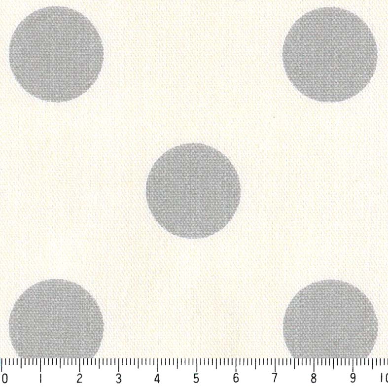 水玉 ドット 25ミリ ポジ 5841-36 ライトグレー 2.5センチ ドット 中サイズ グレー 男の子 女の子 やや厚手 生成り色 晒し白 オックス生地 シーチング生地 布 綿100％ 10cm単位 　カルトナージュ クロス クッション エプロン バッグ ハンドメイド 付属 用途　生地 商用利のサムネイル