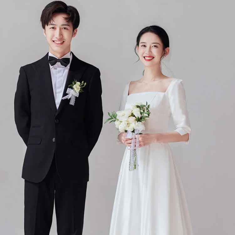 NATIVES SHOPのワンピース ロング丈 七分袖 披露宴 白 後撮り ウエディングドレス 結婚式 Aライン ホワイト スクエアネック 結婚式 披露宴 前撮り ウエディングドレス 結婚式 トレーンドレス トレーン付き｜アングル3