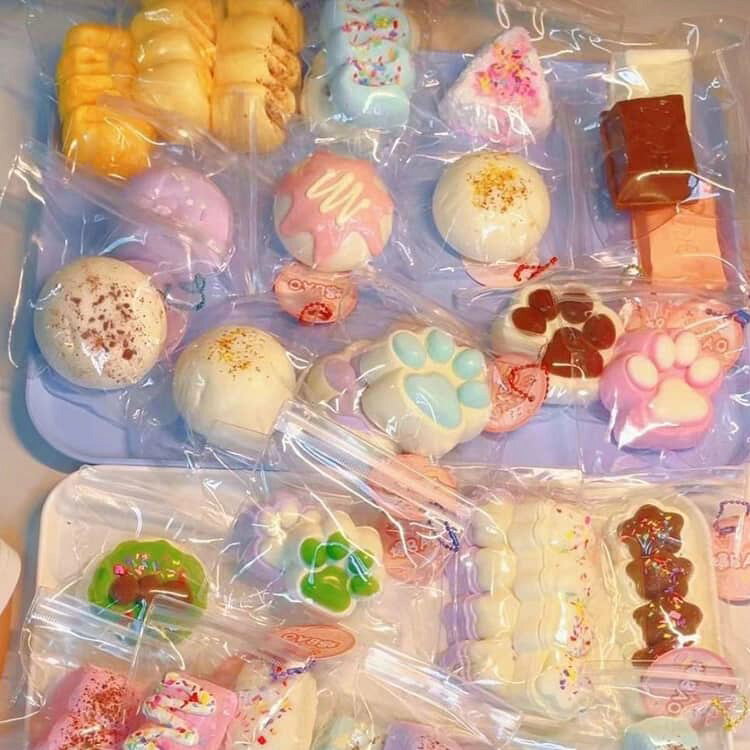 パン 握るおもちゃ ぷにぷにボール 低反発 やわらかい ぷにぷに スクイーズ玩具 かわいい おもちゃ ケーキ スイーツ 大福 福袋 もちもち そっくり 感触玩具 【ランダム10～12個】スクイーズ おもしろ玩具 ストレス解消 子供 natives-10012306 NATIVES SHOP サンプル画像3