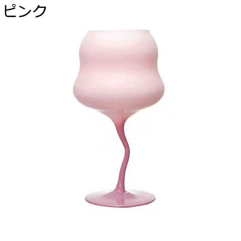 　　　 ◆◇◆人気の秘密◆◇◆ ?カップの直径約6.5cm、高さ約19.5cm、容量450ccです。 ? 各ガラスは絶妙な職人技を反映し、ダイヤモンドのような詳細とテクスチャーを明るい屈折で示しています。 ?薄氷のように薄いで異物感の無い滑らかな口当たり、最上のワインをご堪能ください。ハンドメイドだからできる繊細な薄さは、持った時の驚くほどの軽さ、唇に触れる優しい感触からワインを飲み込むまでのスムーズな流れを実現しています。 ?各ガラスは、伝統的な方法を使用して職人によって見事に形作られ、手で吹き飛ばされます。広い縁は慎重にカットされ、磨かれ、ワインを舌の中心に向け、果実味、酸味、タンニンのフレーバーの調和を生み出します。その結果、ユニークな芸術作品が生まれました。 ?ウイスキー、バーボン、スコッチ、カクテル、コニャック、カクテルミックス、ミックスドリンク、お酒、ウォッカ、テキーラ、ジン、または単に上品でエレガントな水やジュースカップを楽しむ友人/愛する人に最適です。 　　　◆◇◆注意事項◆◇◆ご覧のモニターの環境、撮影環境により実物と色味が異なって見える場合がございます。湿った状態で他のものと擦り合わせると色が移る恐れがあります。濃色品の洗濯時は、白色、淡色と分けて洗ってください。説明 ??????★★ご愛顧いただきありがとうございます!★★?????? ?うちの商品をご覧になる際に、以下のことを説明させていただきます。 うちの商品をご覧になる際に、以下のことを説明させていただきます。 ★「商品紹介」 ?鉛フリーガラス製、普通のガラスより美しくて頑丈耐久性が優れる。 ?職人の熟練した技から生まれるシンプルかつ和モダンな雰囲気を表現したワイングラス。現代のあらゆるシーンに溶け込み易く、使いたくなるグラスとしてお楽しみいただけます。 ?持ちやすくてしっかりしたガラス。ジュース・ワイン・カクテル・シャンペンなど様々なリラックスタイムをおしゃれに彩ります。 ?パーティー カップ -- ワインでも他の飲み物でも、このようなゴブレットはみんなをお祝いの気分と気分にさせます。 ▲注意 ?万が一、輸送中に割れなどが発生したものに関して、交換させて頂きますので、ご連絡ください。弊店が交換または返金を提供させていただきます。 ?商品の品質には万全を期待しておりますが、万が一、不良、破損、誤納品などがございましたら、お知らせ下さい、対応させていただきます。 ??本店は他の種類の豊富があります！よろしければご覧下さい！??