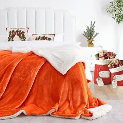 毛布 ブランケット フランネル 毛布の極め 厚手 吸湿 発熱 マイクロファイバー 寝心地良い 静電気防止 両面とも使える シングル オレンジ 140x200cm色オレンジモデル商品説明【保温性強い】一般的なマイクロファイバーより、たくさんの空気を取り込むことができます。体温を逃さないので、朝まで暖かいです。【多機能】夏にピッタリ、冬に布団と併用して、冬場もしっかり暖かい。オールシーズン使えます。【ピリングなし】毛布の極め、毛が落とすことが心配いりません。柔らかく肌触り、寝心地良いブランケット。【丸洗いOK】ご家族の洗濯で簡単に洗えていただけます。お洗濯後の乾燥も早く、時短につながります。【 保証】のすべて商品は、使用中に何か問題があれば、こちらは商品交換、返品、返金など対応が可能で、お気軽にお問合わせてください