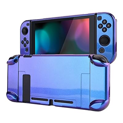 PlayVital Switchコンソールに対応用グロッシーバックカバー、NS Joyconハンドヘルドコントローラー分離可能プロテクターハードシェル、Switch用にカスタマイズされたドッキングできる保護ケース【カメレオンパープルブルー】