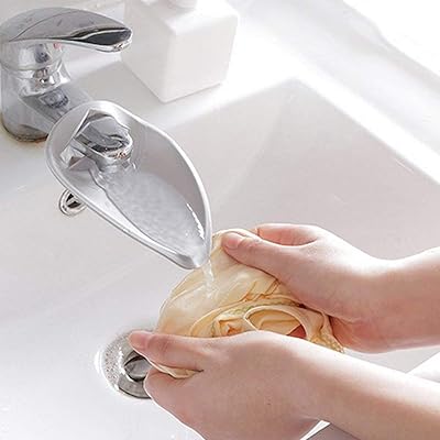 蛇口補助 ウォーターガイド 手洗いサポート 用 蛇口 延長 子供用 便利 浴室 デザイン パーツ 可愛い便利グッズ 1枚セット (グレー)