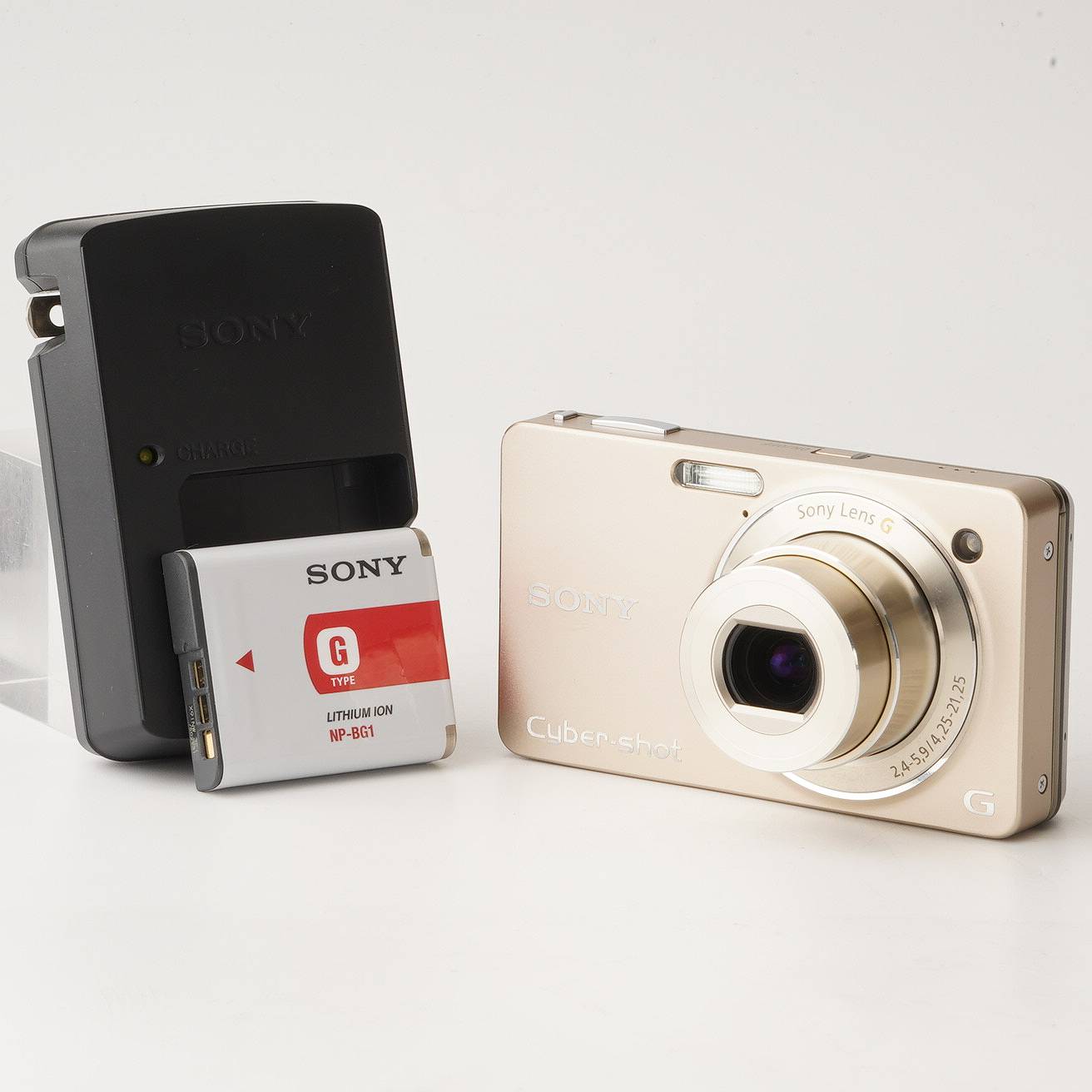 【美品】SONY Cyber-shot DSC-WX1デジタルカメラ Amazon | SONY デジタルカメラ Cybershot WX1 (1020万画素/光学x5