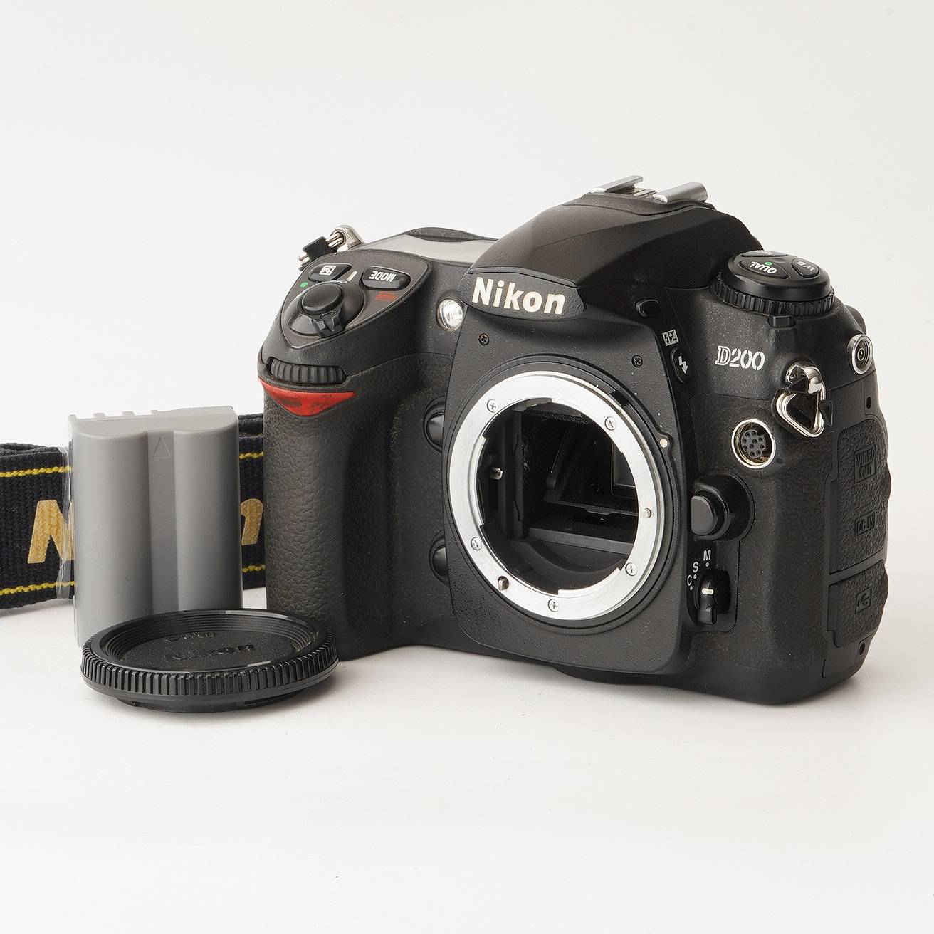 Rakuten - ニコン Nikon D200 ボディ デジタル一眼レフカメラ