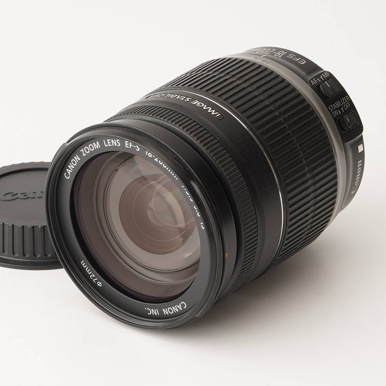 CANON EF-S 18-200mm F3.5-5.6 IS