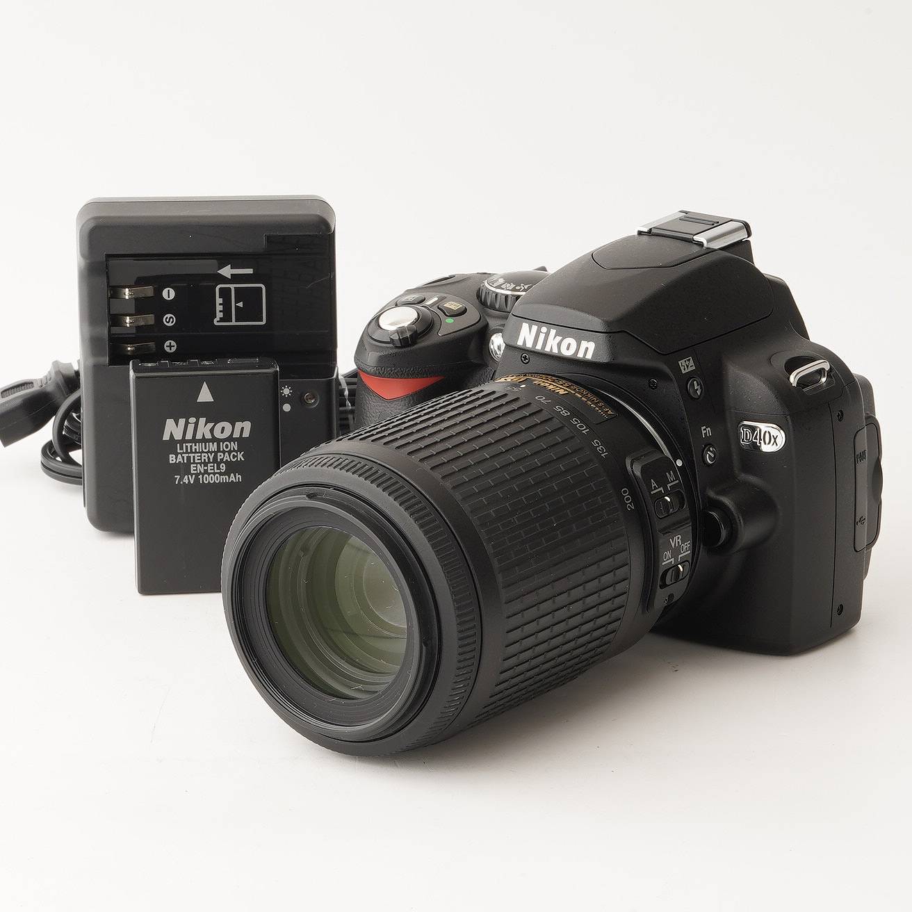 ニコン Nikon D40x / Nikon DX AF-S NIKKOR 55-200mm F4-5.6 G ED VR