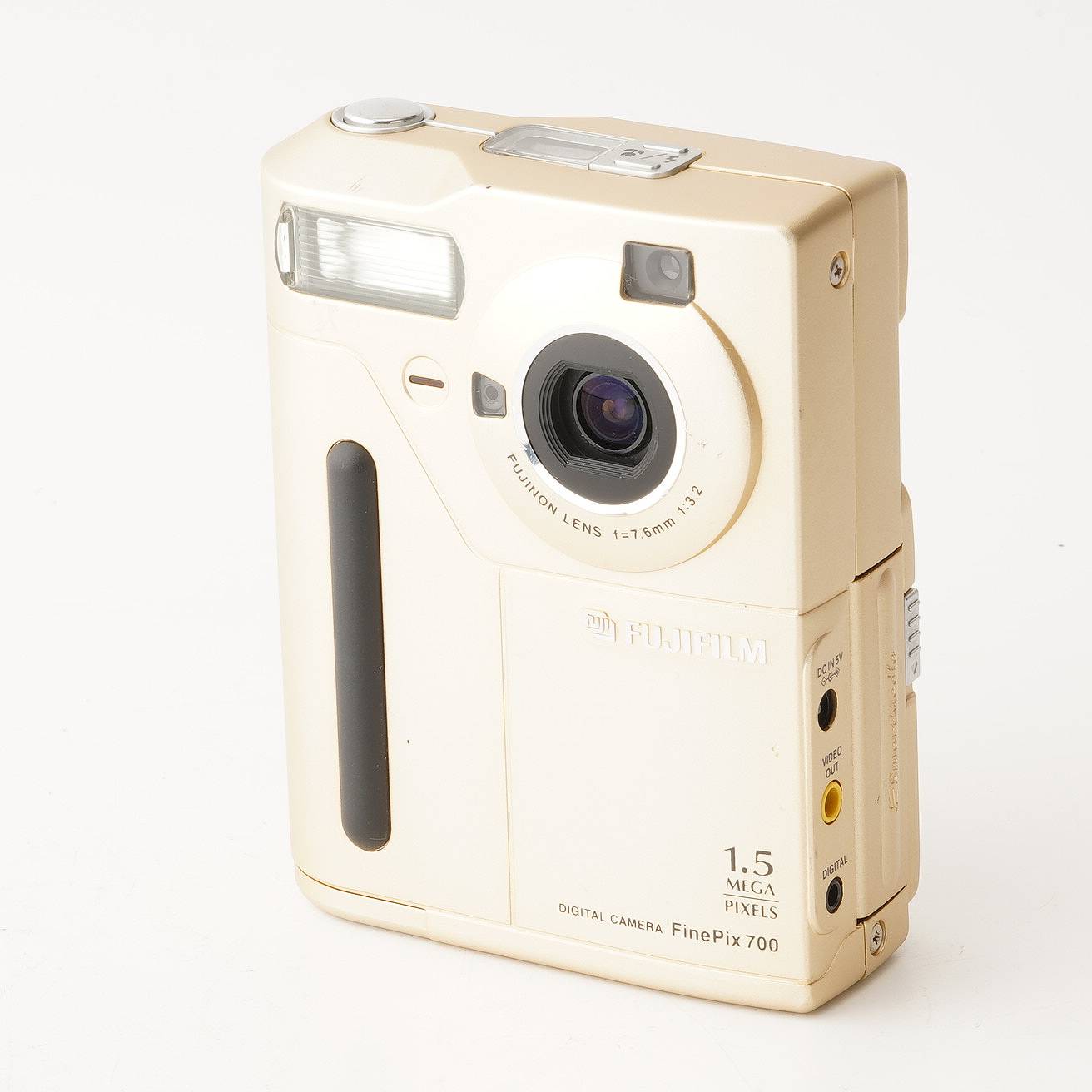 楽天市場】FUJIFILM X70（デジタルカメラ｜カメラ・ビデオカメラ・光学