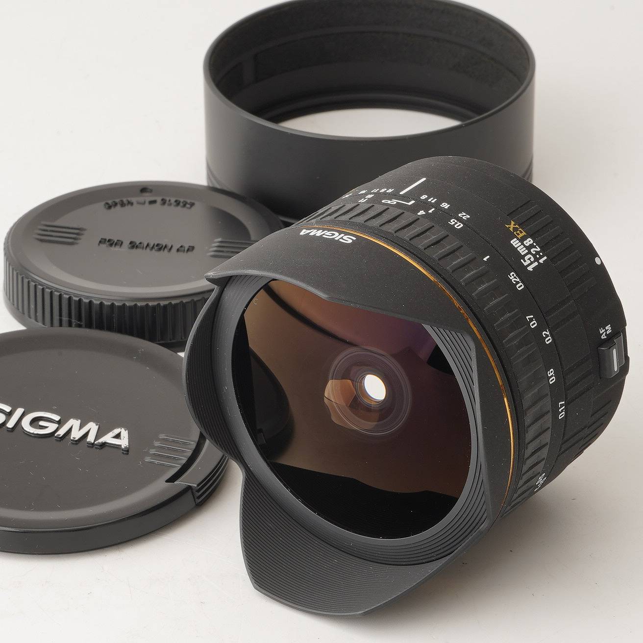 CANON EF 15mm F2.8 Fisheye