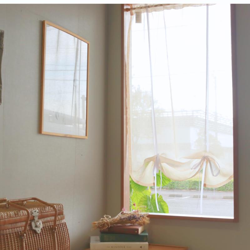 カーテン研究所ガーゼ風リボンアップ小窓カーテン 幅70cm x丈120cm 1枚入りカフェカーテン のれん 目隠し 間仕切り通気性 洗える 洗濯機対応 省エネ ベーシック レース ナチュラル