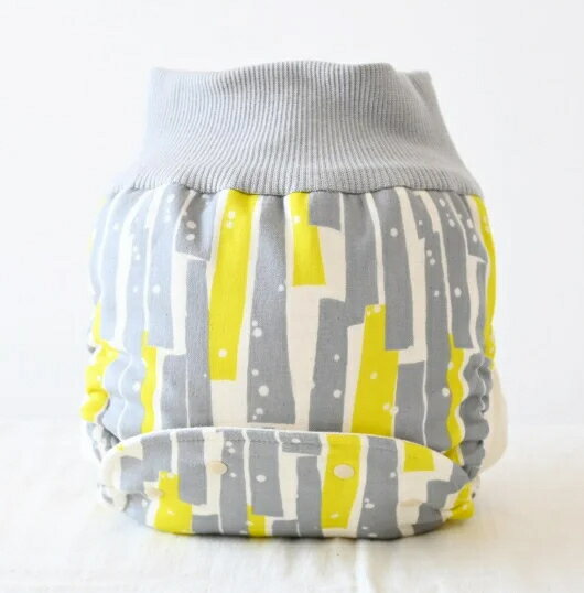 【メール便対応】おむつカバー kucca クッカ パンツ型布おむつカバー サンダーストーム Lサイズ 10kg～ パンツ型 トイレトレーニング