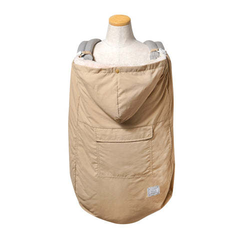 ＼全商品11倍以上！／10mois ディモワ ALL SEASON BABY CAPE ベージュ / ママケープ ベビーケープ 防寒 風よけ UVカット 撥水 オールシーズン おくるみ レインケープ ボアケープ 防寒ケープ 赤ちゃん ベビー 子ども 送料無料のサムネイル