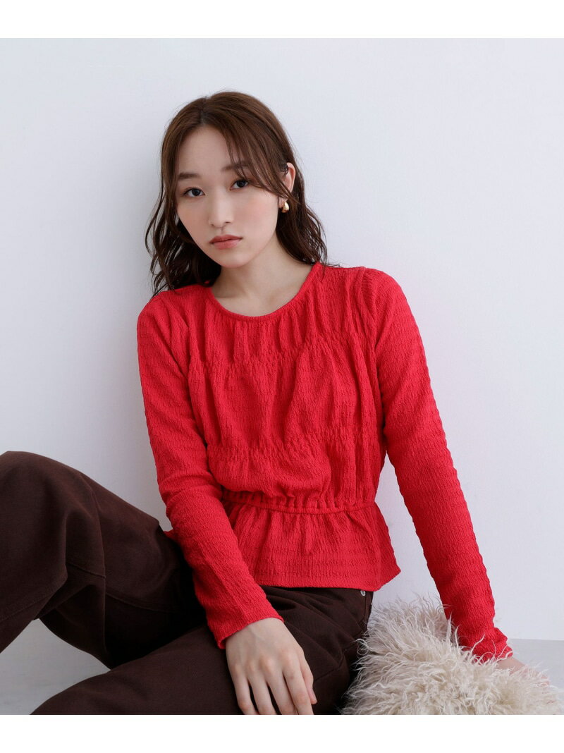 【SALE／50%OFF】シャーリングペプラムカットソー長袖 NATURAL BEAUTY BASIC ナチュラルビューティベーシック トップス カットソー・Tシャツ ホワイト レッド【RBA_E】[Rakuten Fashion]