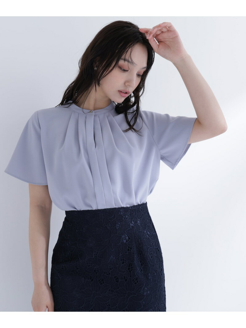 Rakuten - フロントタックブラウス半袖 NATURAL BEAUTY BASIC ナチュラルビューティベーシック トップス シャツ・ブラウス ブルー ブラウン ホワイト ピンク【先行予約】*【送料無料】[Rakuten Fashion]