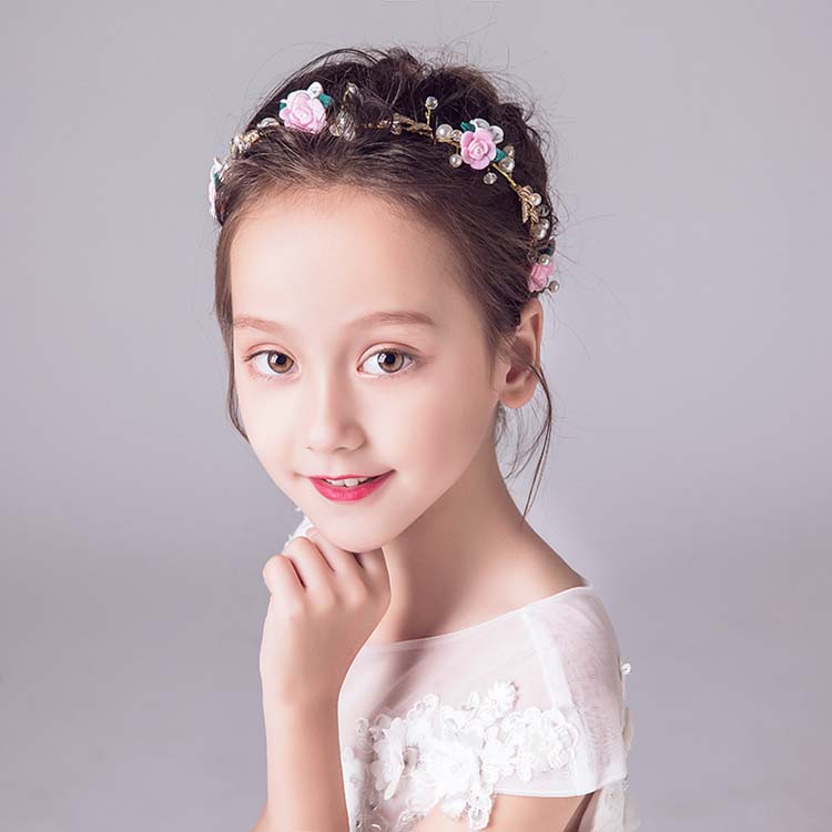 【送料無料】髪飾り子供ヘアアクセサリーキッズピアノ発表会花パールティアラ子供髪飾りアクセサリーカチューシャウエディング七五三結婚式発表会卒業式入園式入学式パーティーコンクールヘッドドレス