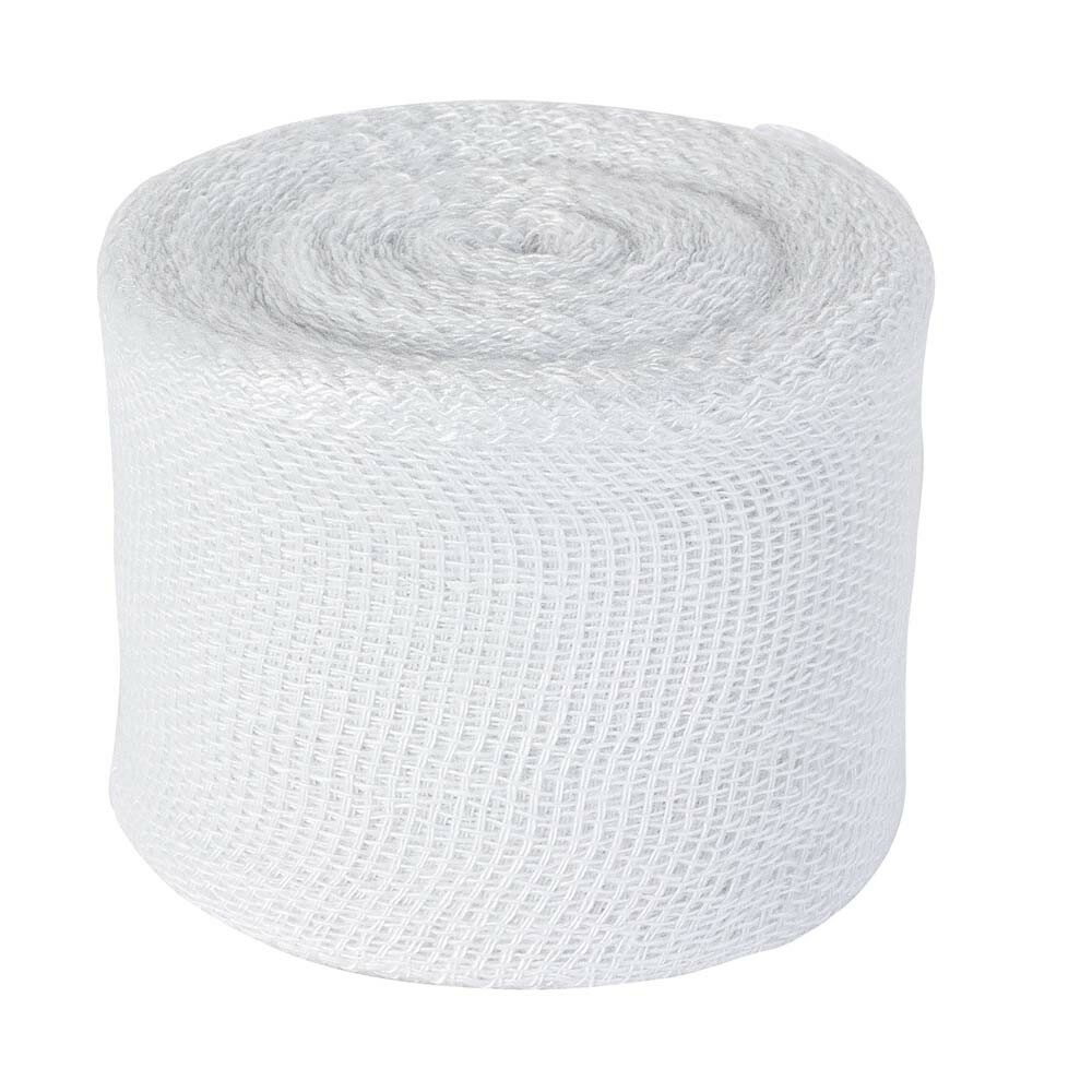 Single 2" x 15 yard rolls of cotton/nylon blend gauze that comfortably molds to the contours of your hand for secure coverage. Individually wrapped for easy transportation, they won't unroll in your gym bag. Meets USA Boxing and Golden Gloves specifications. ※サイズ：約5cm×13.65m ※外装にやや汚れがあります。 ※サービス品のため返品・交換はできません。在庫処分！ボクシングガーゼ！