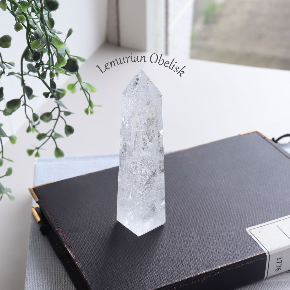 【soldout】 レムリアン 水晶 オベリスク 虹入り 水晶ポイント クォーツ ブラジル産 バイー ...