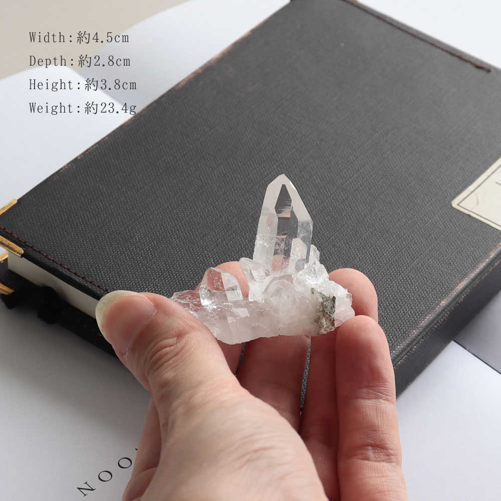 【BKフライデー★P5倍】【厳選 一点物】パワーストーン 鉱物 原石 コレクション 次回入荷未定 現品販売 ゼッカ産 水晶クラスター 天然石 原石 癒し 幸運 休息 厄払い 玄関 寝室 置き石 インテリア 記念日 11月 誕生日 クリスマス プレゼント