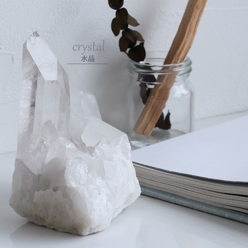 【現品販売】 ブラジル産 水晶 クラスター パワーストーン 浄化用 レインボー 虹入り レコードキーパー イシス ウィンドウ 原石 クォーツ 鉱物 コレクション 天然石 癒し 幸運 休息 厄払い 玄関 寝室 置き石 インテリア 記念日 花以外 女性 10月 11月 誕生日 プレゼント