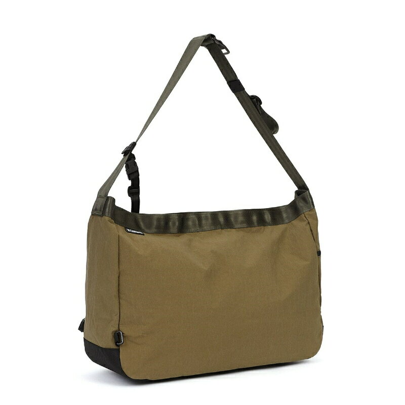 CHROME(クローム) 【24春夏】NEWSPAPER MESSENGER(ニュースペーパー メッセンジャー) 26L NIGHT OLIVE JP197NTOL